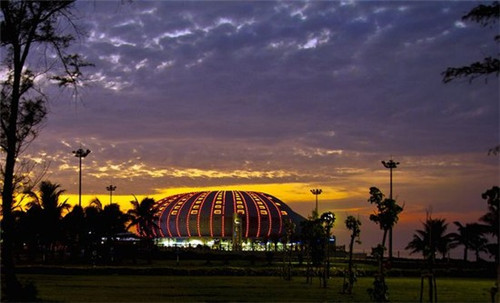 立都汽车微修美容